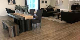 Live Oaks at 275 Gallery 3