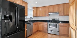 Spacious 6BR House in Lakewood Gallery 6