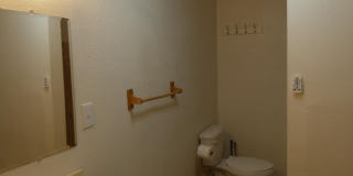 1029 E Irwin Place Gallery 24