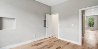 3324 Michigan Avenue Gallery 17