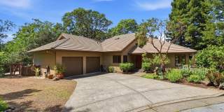 Sophisticated Living in Bennet Valley Fairway View Estates Gallery 1