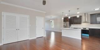 412 WOODCREST Drive SE Gallery 17