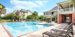 Cypress Lake Apartments Gallery 6