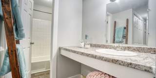 2301 Godby Rd Gallery 11