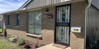 114 S Willow Lane 114 S Willow Lane Gallery 1