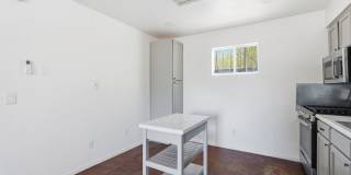 1226 E. Elm St. Gallery 10