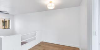 4324 North 13th Place Gallery 8