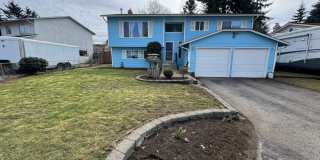 4Bd/2.25Ba Kent House Gallery 1