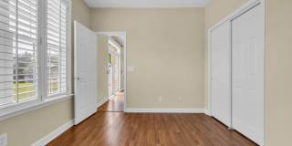 101 Zinnia Dr. Gallery 22