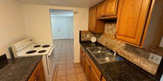 Charming 2 bedroom House Gallery 5