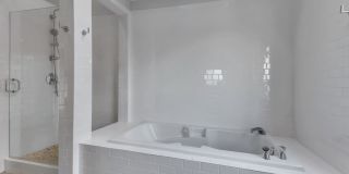 Stunning Sound & Olympic Mountain View Home in North Admiral Gallery 32