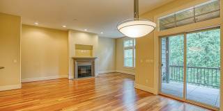 Refined Portland Residence Near Forest Park & NW 23rd Gallery 13