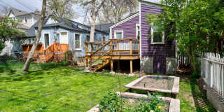 909 5th Ave. Gallery 22