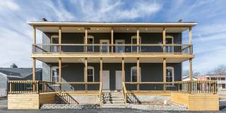 806 South Avenue Gallery 17