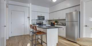 Metro at Fireclay Gallery 5