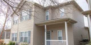 Beautiful 3 Bedroom Condo Gallery 1