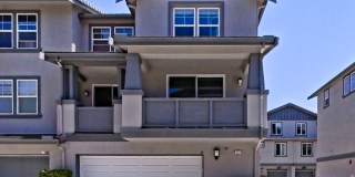 Spacious 3‑Bedroom Home in Prime San Diego Location Gallery 1