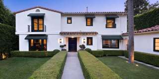 1443 N Doheny Dr Gallery 2