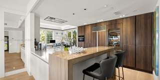 4924 Fisher Island Dr Gallery 16