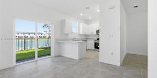 2705 SE 25 AVE Gallery 23