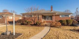 21135 Virginia Avenue Gallery 1