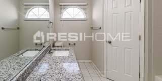 3037 Pinecrest Street Gallery 12