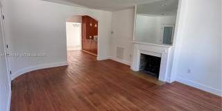 3021 SW 2nd Ave Gallery 2