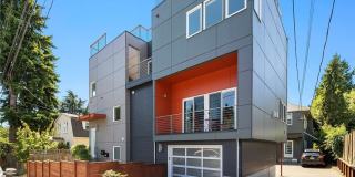 3bd/2.5ba Seattle Home Gallery 3