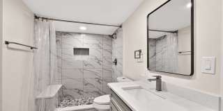 631 E Mistletoe Gallery 28