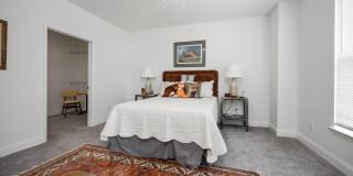 231 Walton Avenue unit: 206 Gallery 20