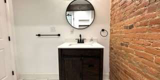 Stunning 4-Bedroom Townhome in the Heart of Fishtown! Available NOW! Gallery 38