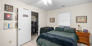 Southside Savannah Gem – 4BR Home in Windsor Forest with Sunroom & Patio Gallery 37