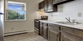 Washington Gardens Gallery 1