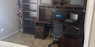 Fully furnished 4-bed, 2.5-bath Fully furnished 4-bed, 2.5-bath Gallery 12