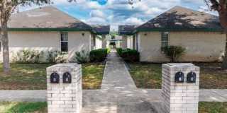 1106 Lexington Circle Gallery 1