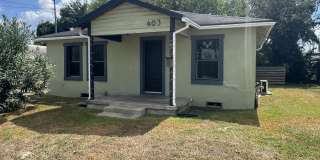 403 East North Street Gallery 1