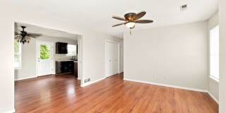 3-Bedroom, 1 Bath Single Family for Rent in Grain Valley, MO | Attached Garage & Modern Kitchen Gallery 5