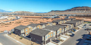 VALO at Desert Haven Gallery 32