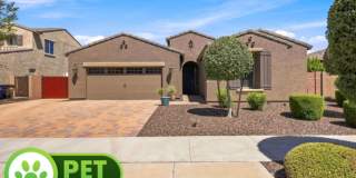 Beautiful Queen Creek Home with Private Pool, Den & Prime Location! Gallery 1