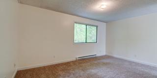 3 Bedroom/2.5 bathroom townhouse centrally located Oak Harbor Gallery 20