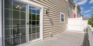 Spacious End-Unit Townhome for Rent in Meridian Crossing – 3BR, 4BA, 2-Car Garage. $3,095.00/month Gallery 13