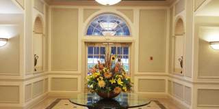 Spacious Midtown Condo with 2 Bedrooms, 2 Balconies & Internet Included! Gallery 4