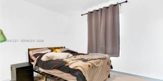 117 NE 3rd Ct Gallery 20