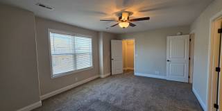 $250 OFF Move In Special! Gallery 29