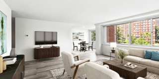 RiverHouse Gallery 10