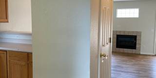 2950 Neil Dr Apt 8 Gallery 4