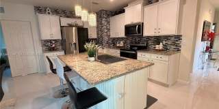 12422 SW Rimini Way Gallery 1