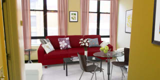 81 Essex Gallery 3