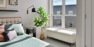 The Hallon Gallery 16