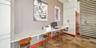 AMLI Park Avenue Gallery 23